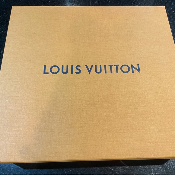 SOLD Louis Vuitton Neverfull MM - Picture 6 of 6